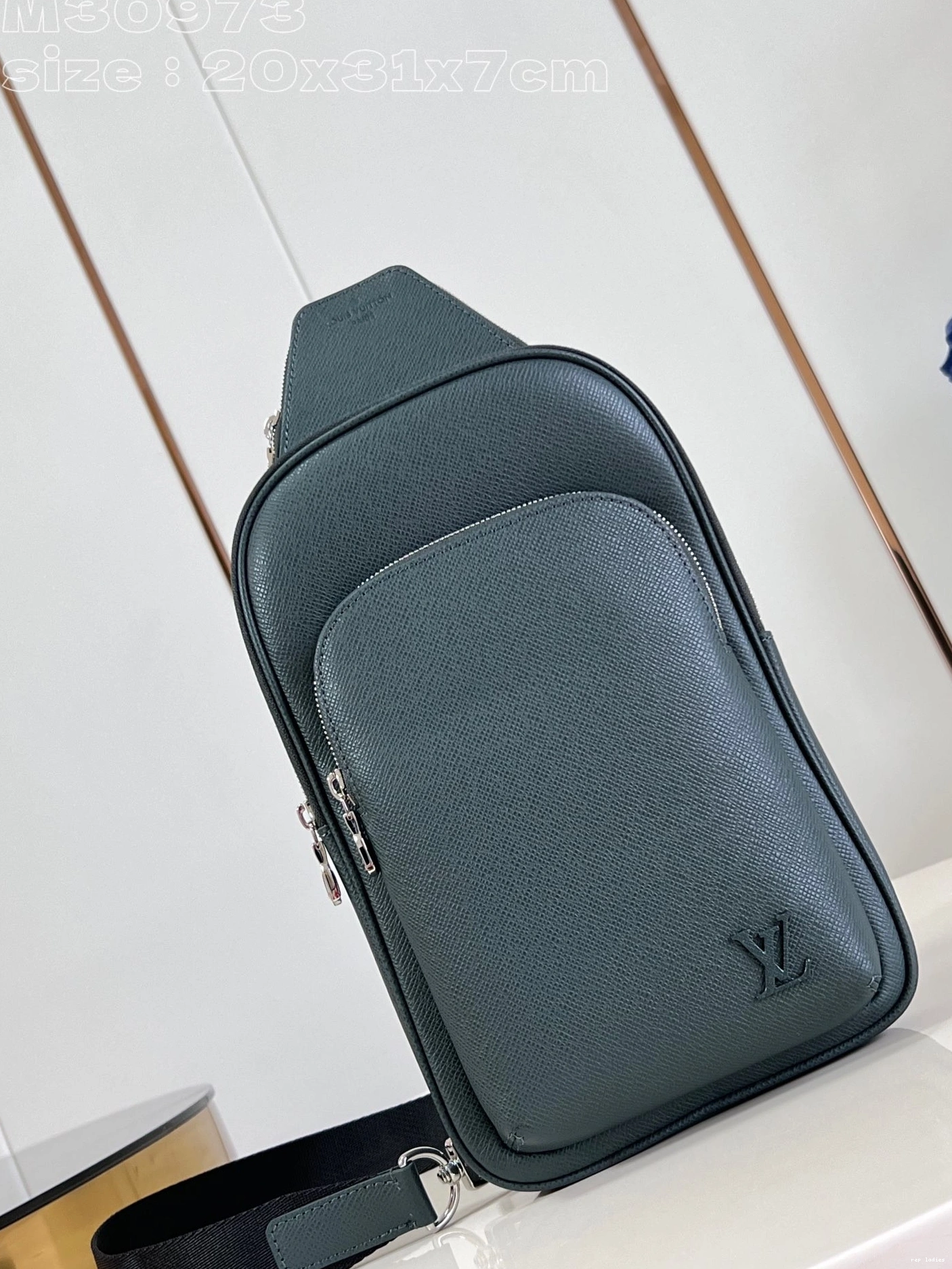 Cheap NM-31*20*7CM Slingbag VUITTON LOUIS Avenue 0720